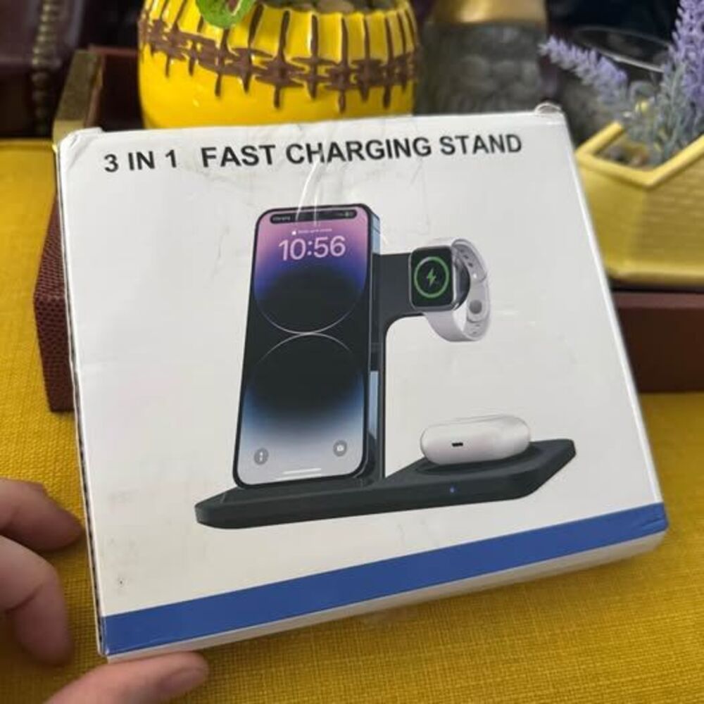 3 In 1 Fast Charging Stand Model Y010